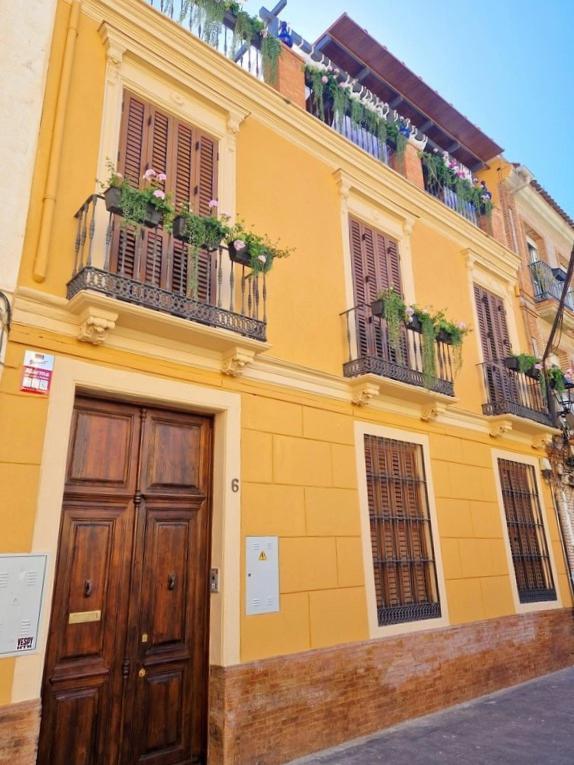 Piso Con Patio, 3 Habitaciones, En La Goleta Málaga Exterior foto